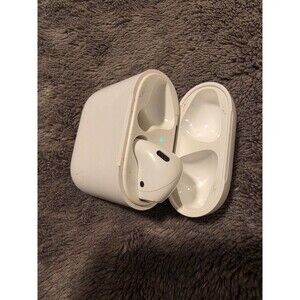 Apple AirPods 2nd Generation with Charging Case